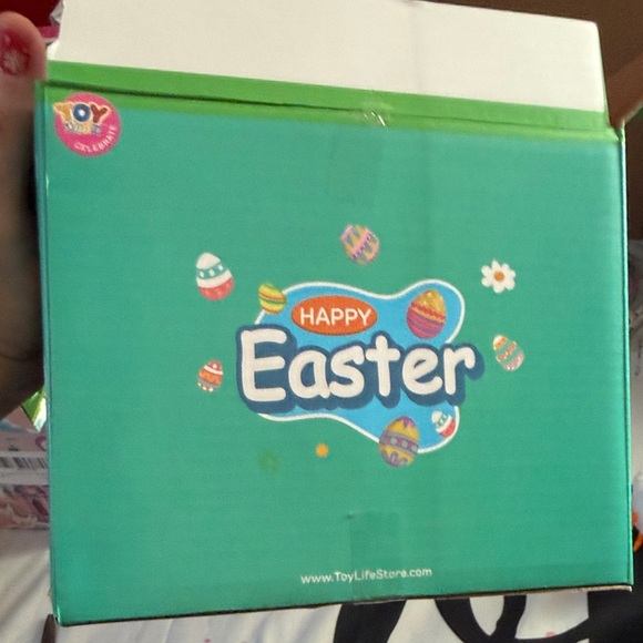 Colorful Plastic Easter Eggs And Easter Wind Up Chicks Nwot - Picture 4 of 7